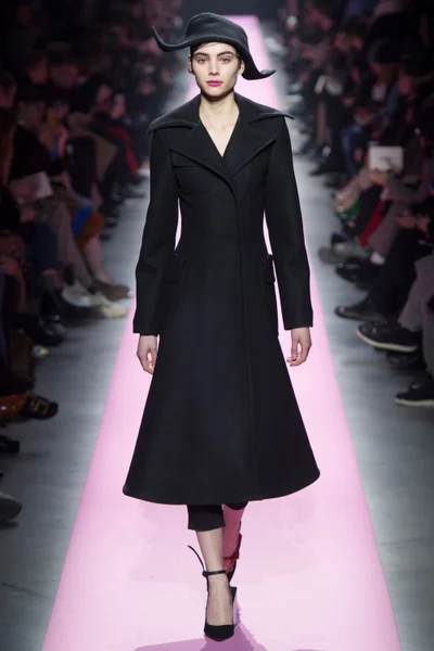 Look 40